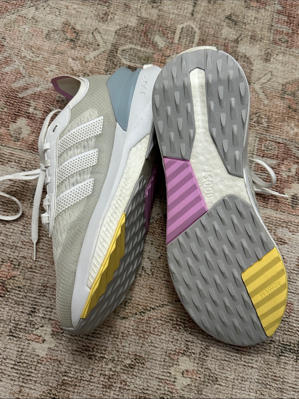 Woman’s NWOB Avryn Cloud White & Wonder Blue Adidas Shoe